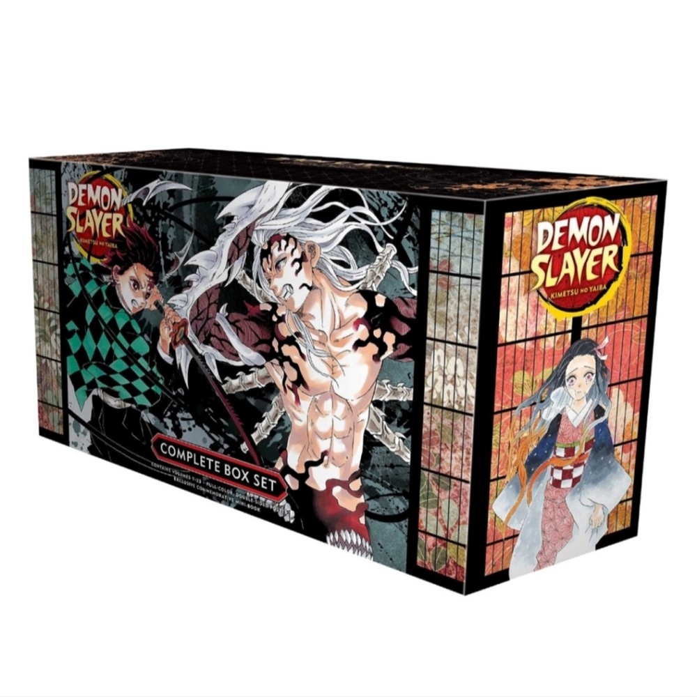 Demon Slayer Complete Box Set: Includes Volumes 1-23 with Premium -- Koyoharu Go